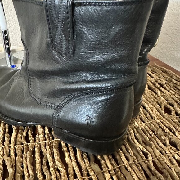 Frye Anna Leather Ankle Booties - Picture 5 of 12